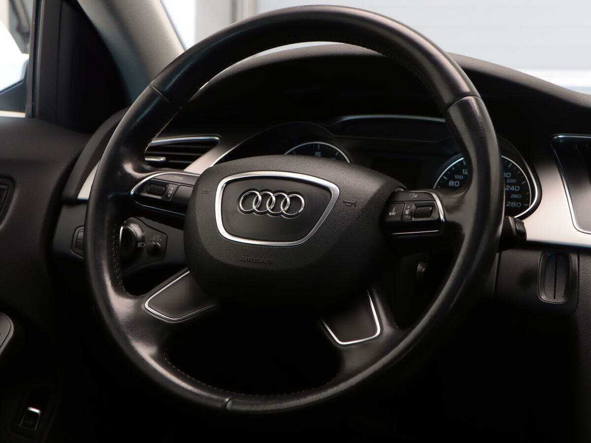 Купить Audi A4 с пробегом. Фото: #9