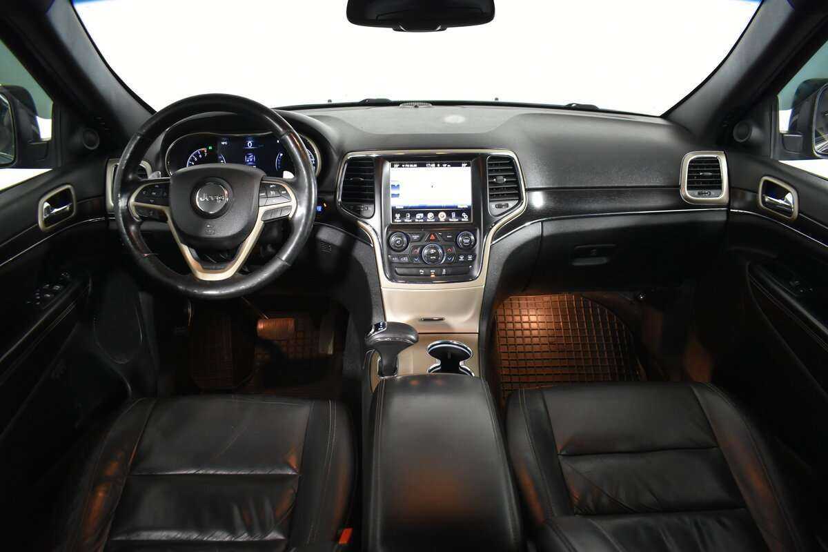 Купить Jeep Grand Cherokee с пробегом. Фото: #11
