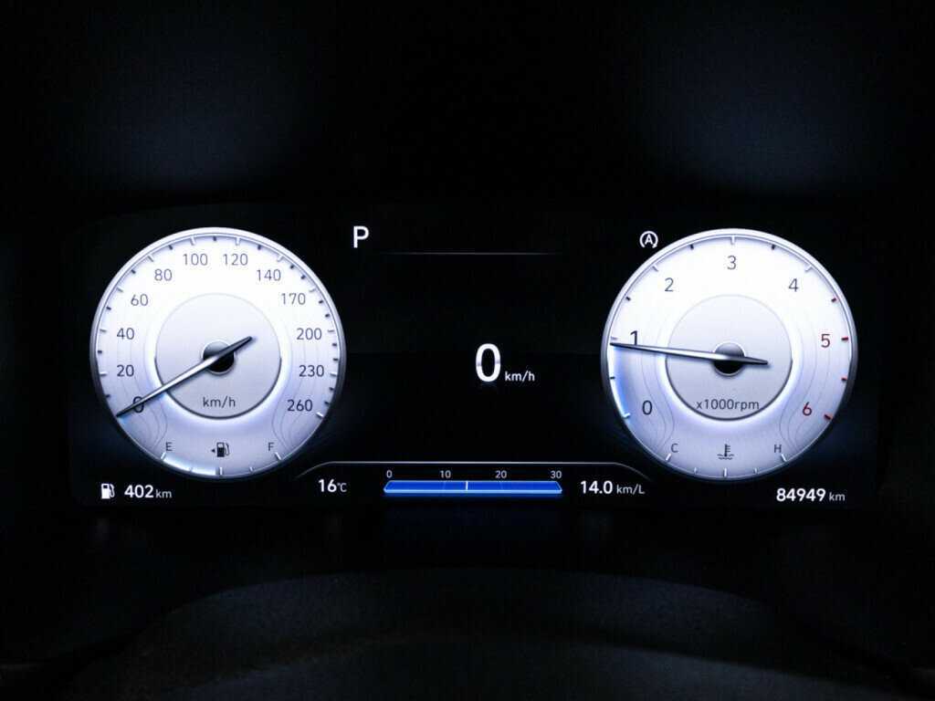 Купить Hyundai Santa Fe с пробегом. Фото: #11