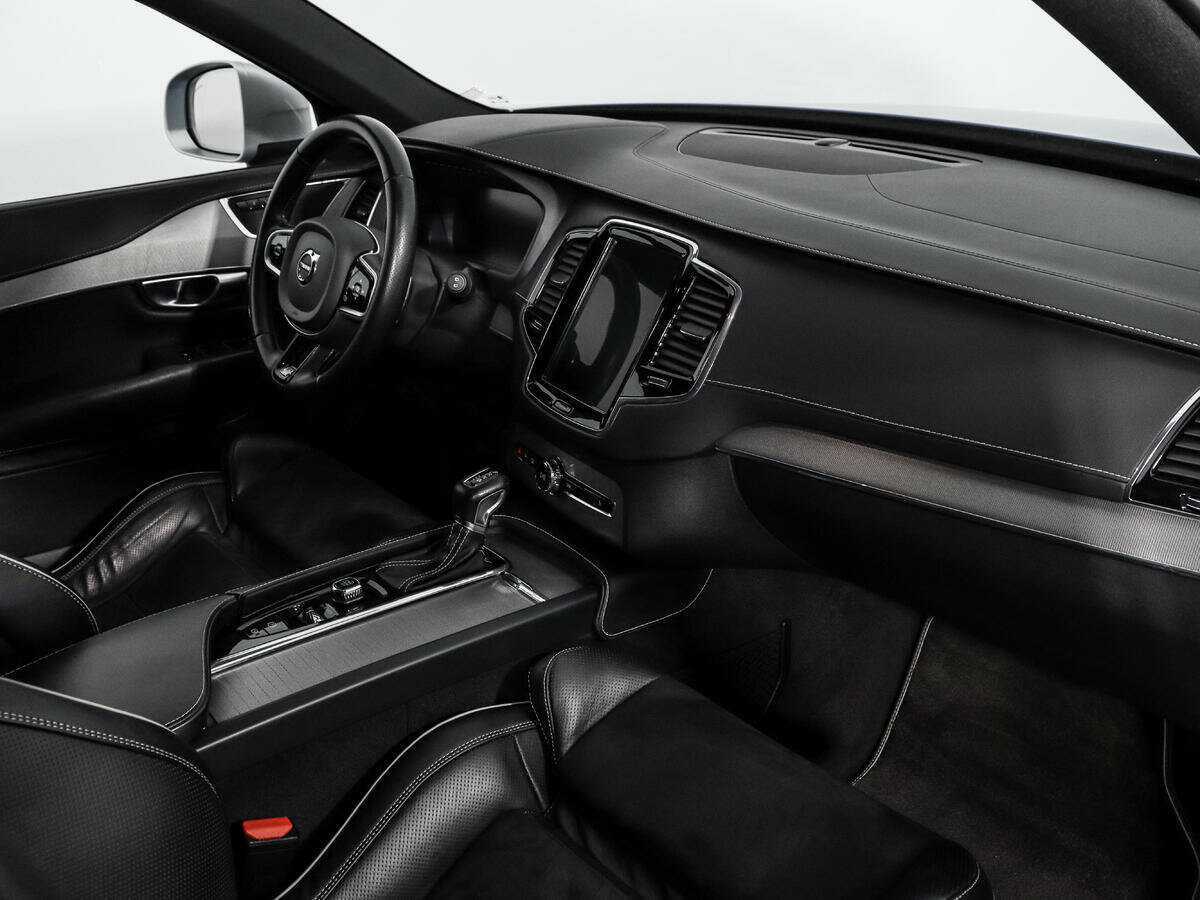 Купить Volvo XC90 с пробегом. Фото: #11
