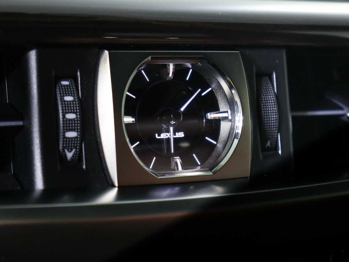 Купить Lexus LX с пробегом. Фото: #28