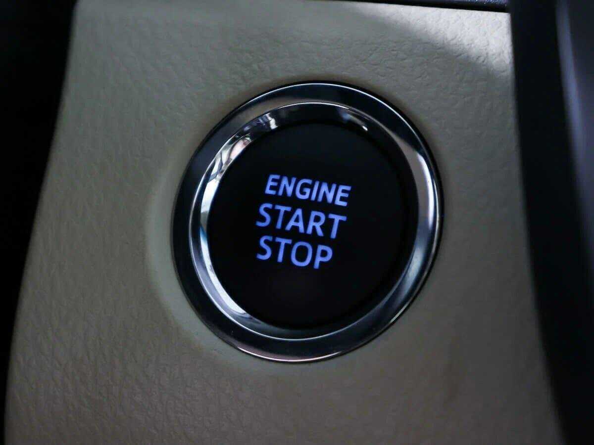 Купить Toyota Camry с пробегом. Фото: #20