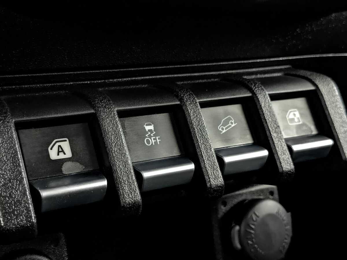 Купить Suzuki Jimny с пробегом. Фото: #23