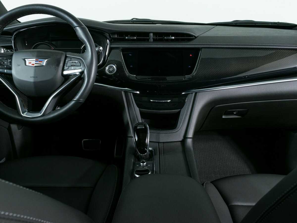 Купить Cadillac XT6 с пробегом. Фото: #12