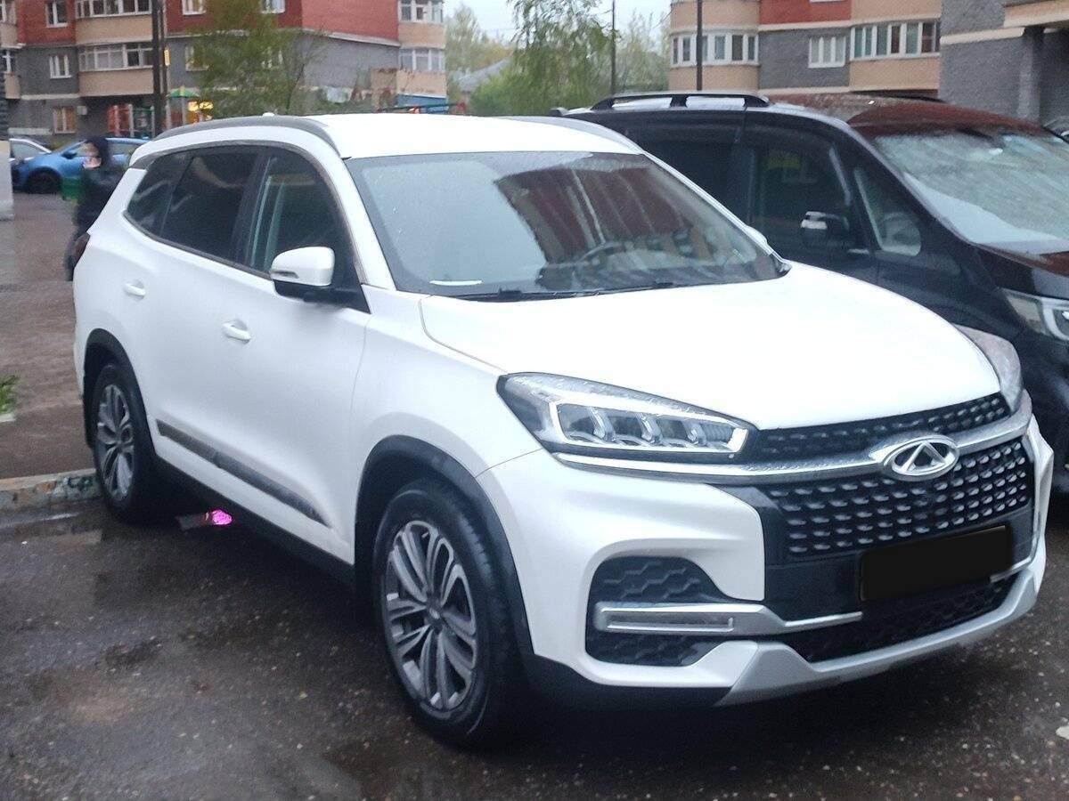 Купить Chery Tiggo 8 с пробегом. Фото: #1