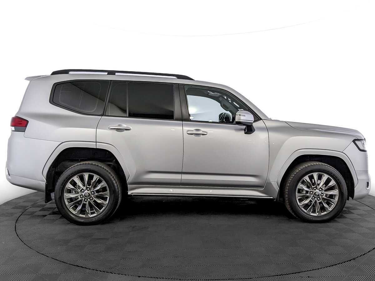 Купить Toyota Land Cruiser с пробегом. Фото: #3