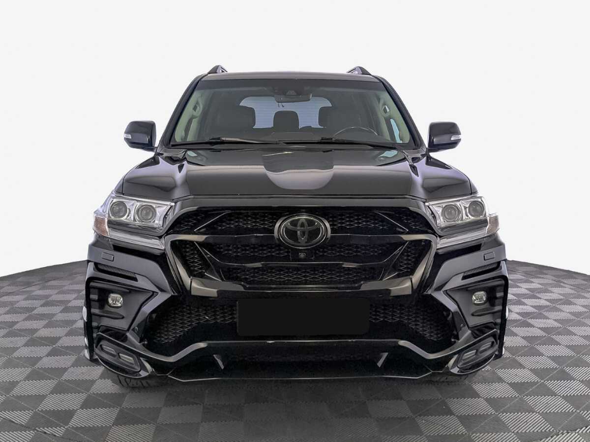 Купить Toyota Land Cruiser с пробегом. Фото: #1