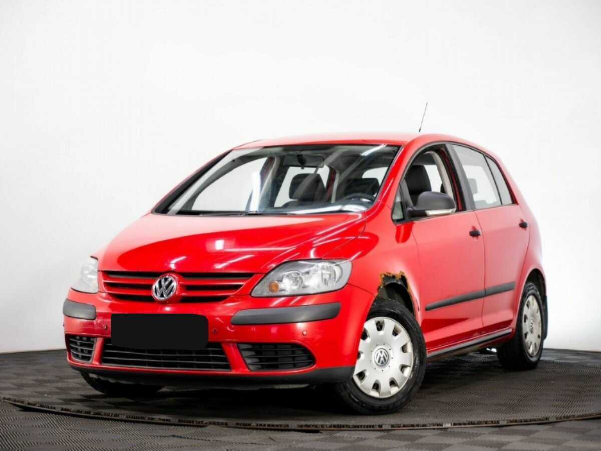 Купить Volkswagen Golf Plus с пробегом. Посмотреть фото