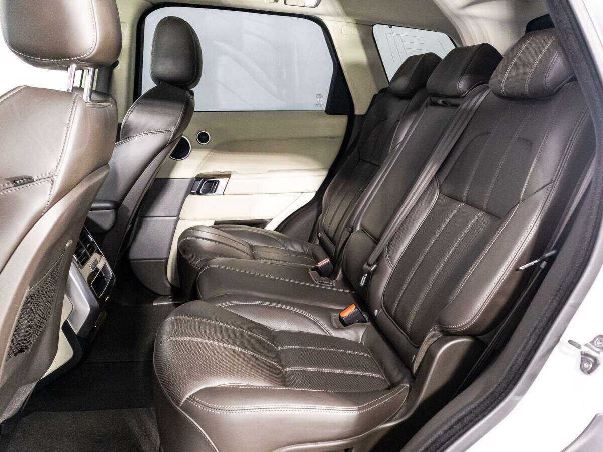 Купить Land Rover Range Rover Sport с пробегом. Фото: #9