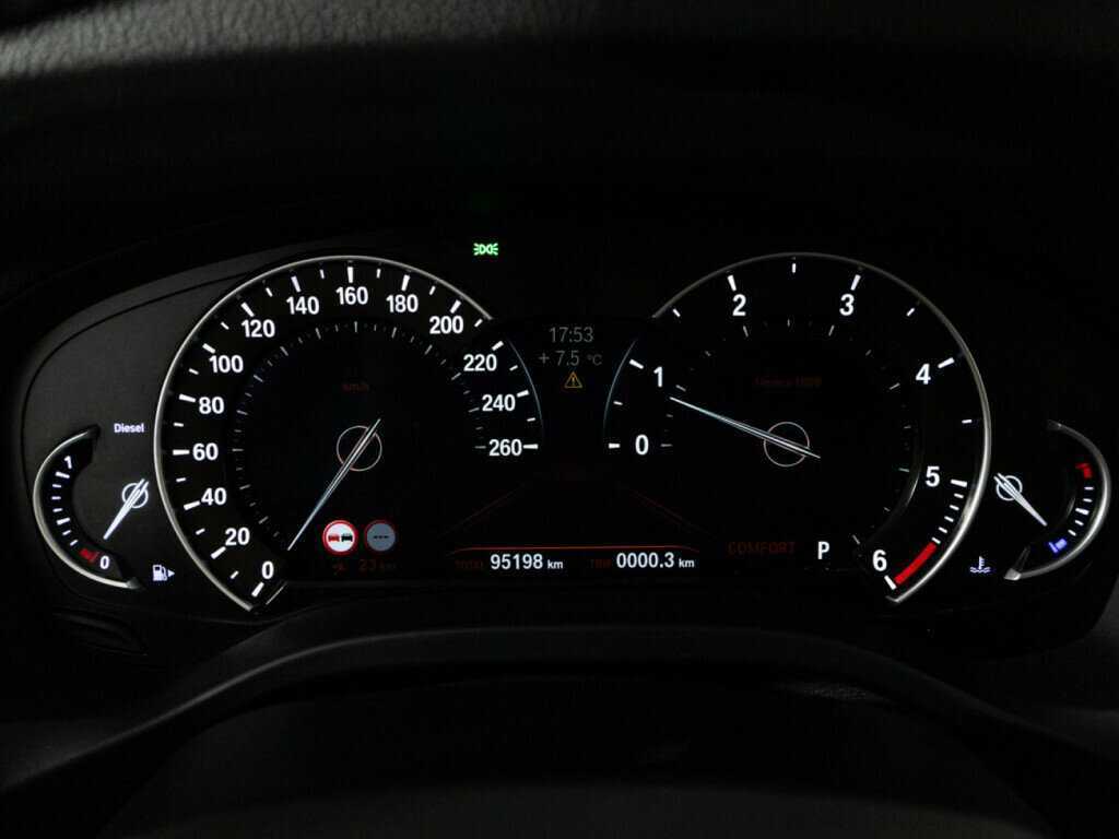 Купить BMW X3 с пробегом. Фото: #11