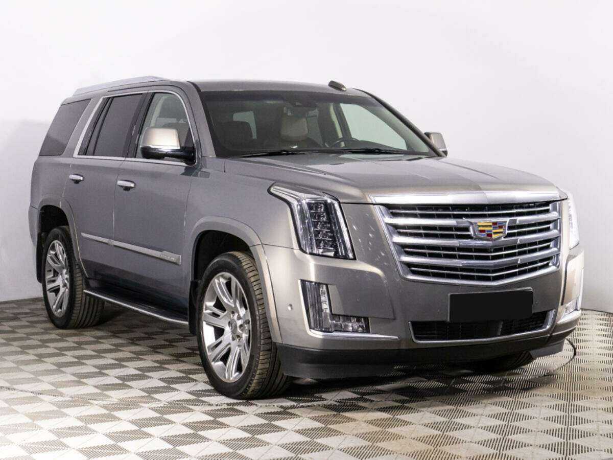 Купить Cadillac Escalade с пробегом. Фото: #2
