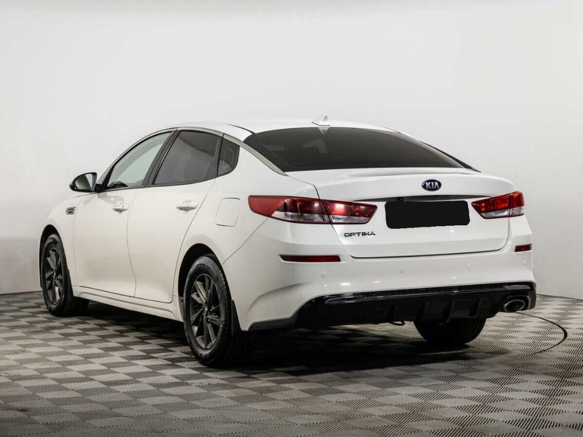 Купить Kia Optima с пробегом. Фото: #5