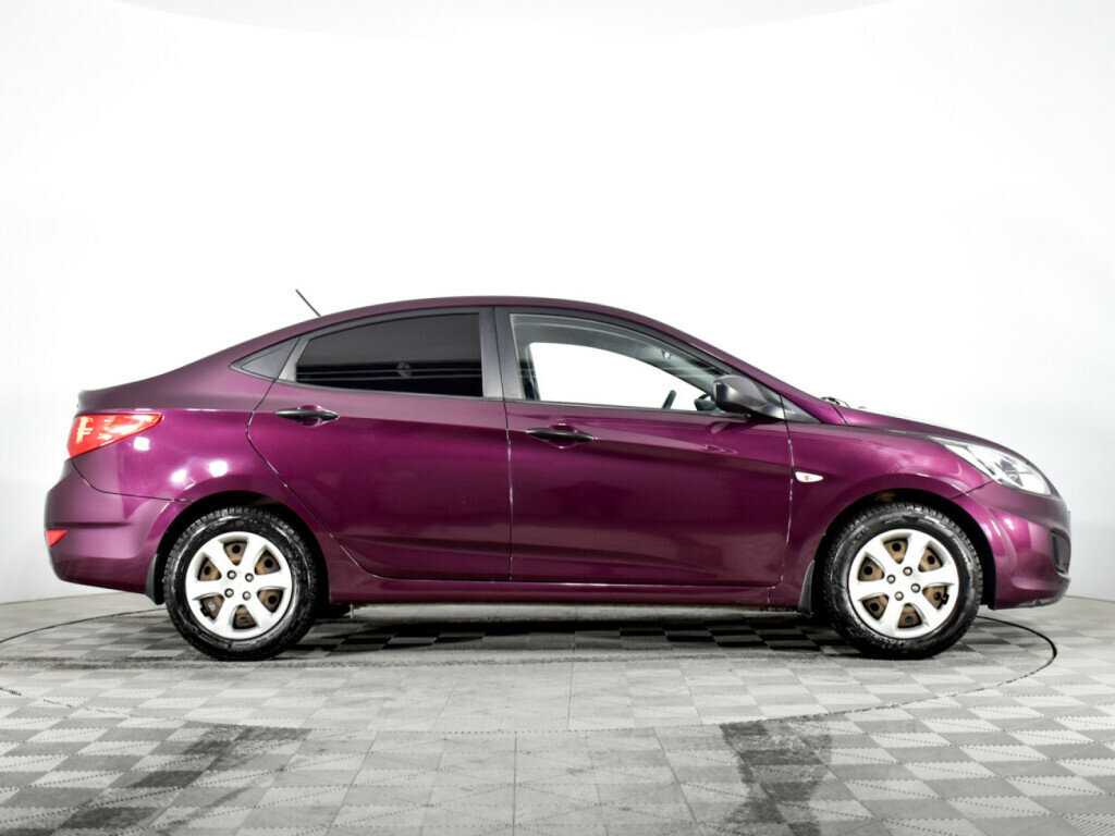 Купить Hyundai Solaris с пробегом. Фото: #3