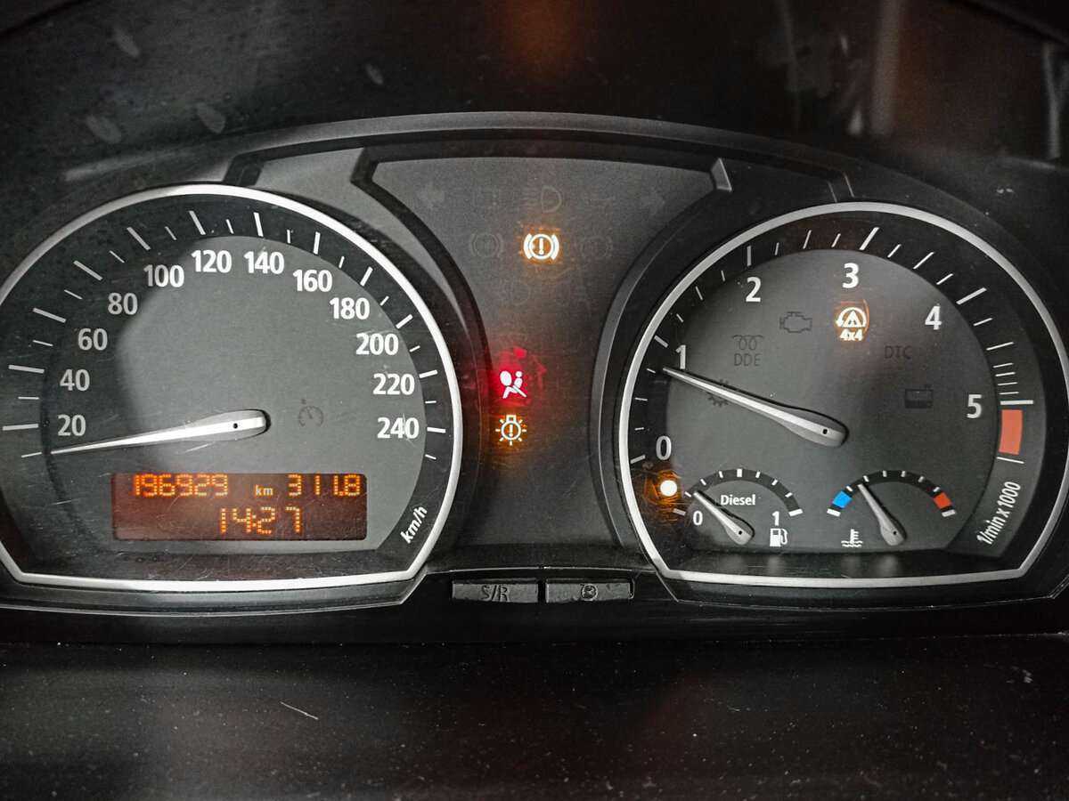 Купить BMW X3 с пробегом. Фото: #10