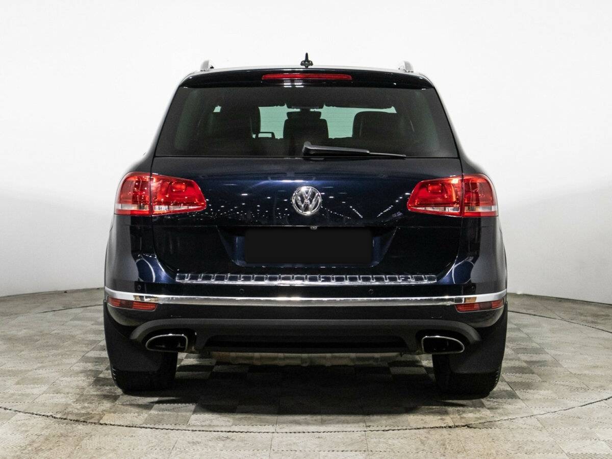 Купить Volkswagen Touareg с пробегом. Фото: #5