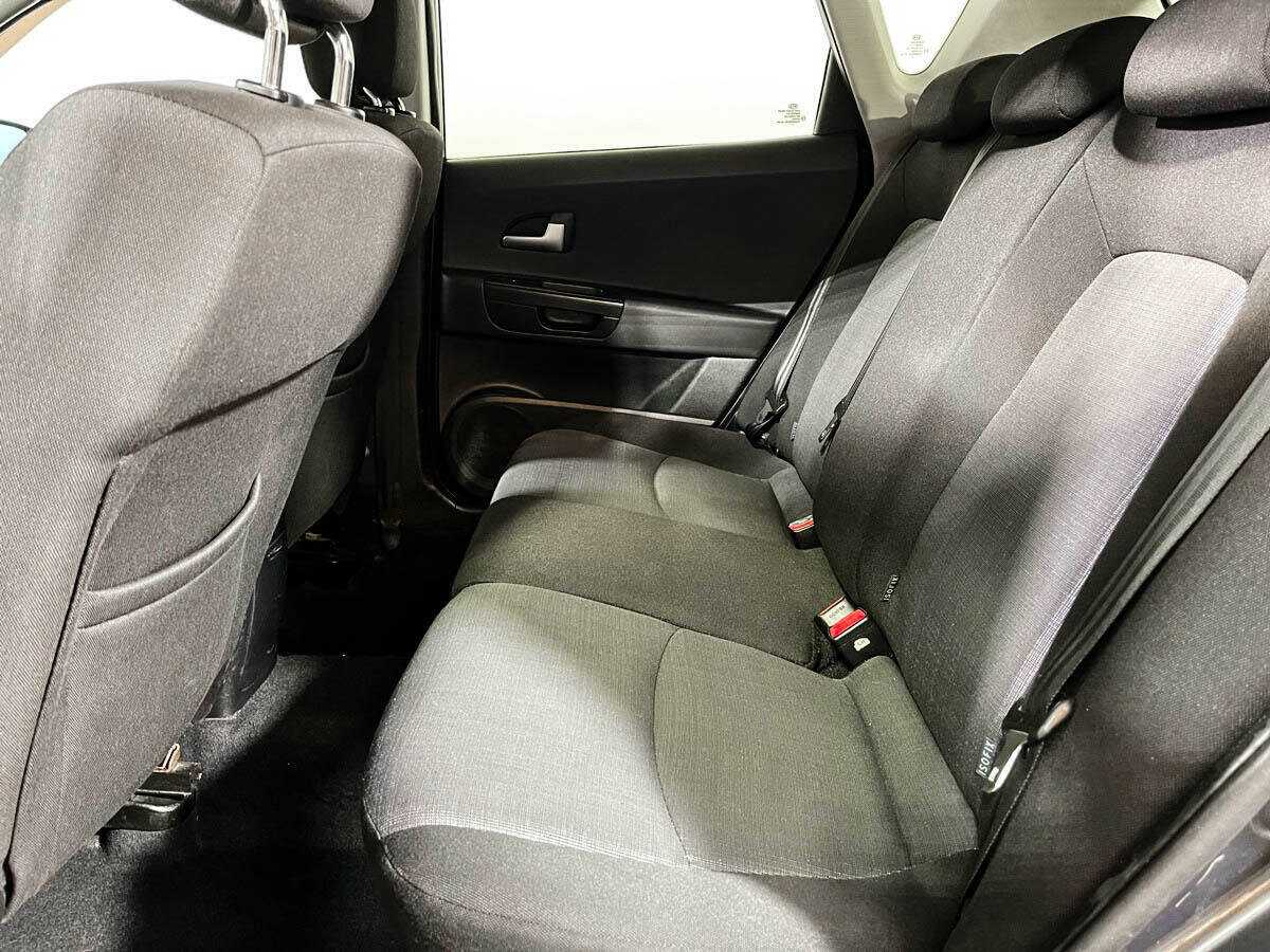 Купить Kia Ceed с пробегом. Фото: #9