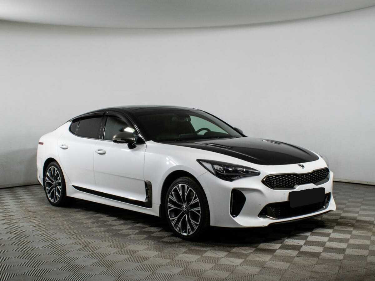 Купить Kia Stinger с пробегом. Фото: #2
