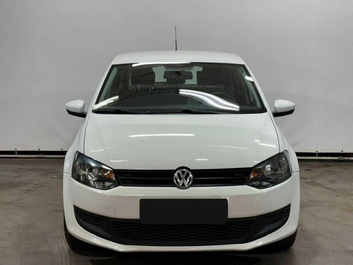 Купить Volkswagen Polo с пробегом. Фото: #1