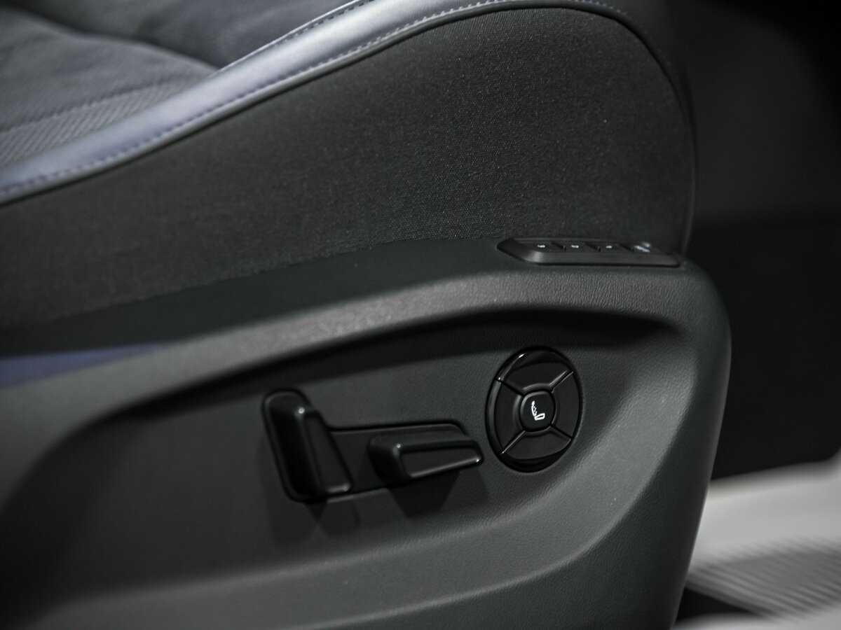 Купить Volkswagen Tiguan с пробегом. Фото: #21