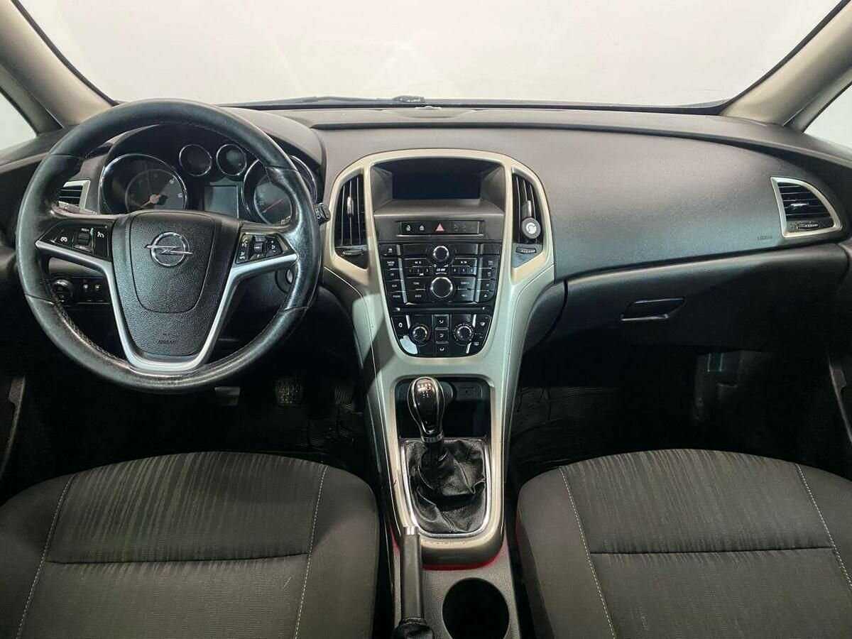 Купить Opel Astra с пробегом. Фото: #8