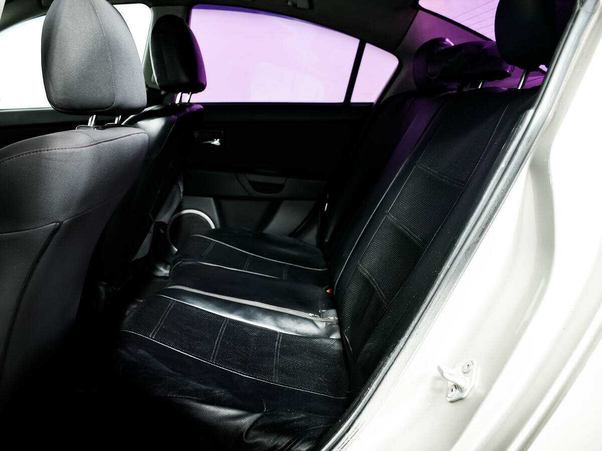 Купить Mazda 3 с пробегом. Фото: #11