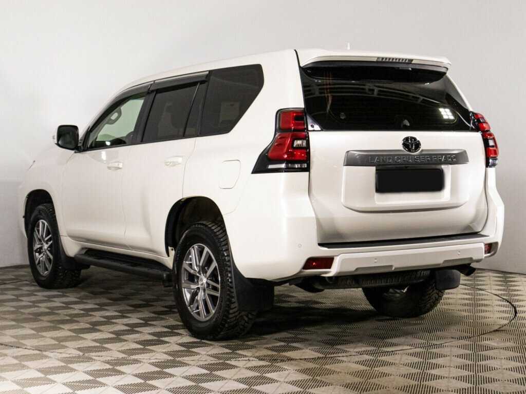 Купить Toyota Land Cruiser Prado с пробегом. Фото: #5