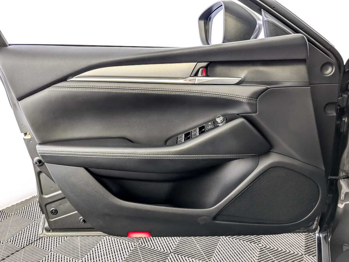 Купить Mazda 6 с пробегом. Фото: #12