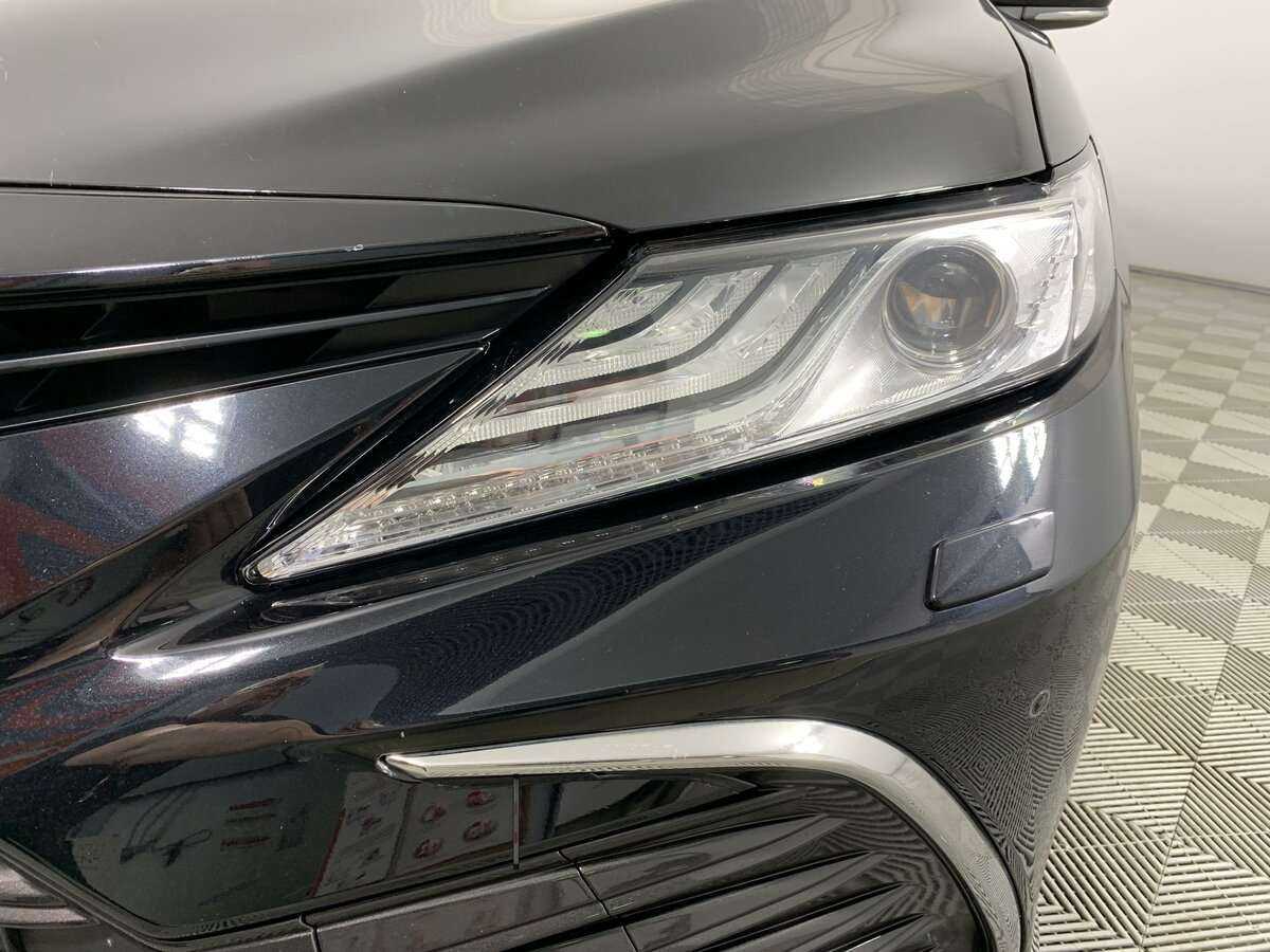 Купить Toyota Camry с пробегом. Фото: #15