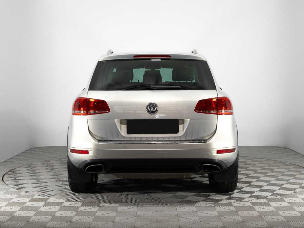 Купить Volkswagen Touareg с пробегом. Фото: #5