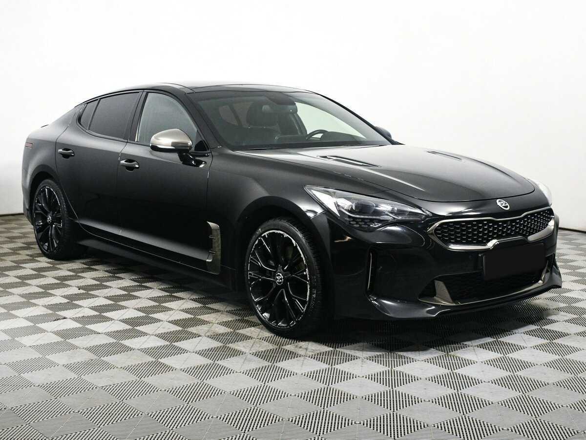 Купить Kia Stinger с пробегом. Фото: #2