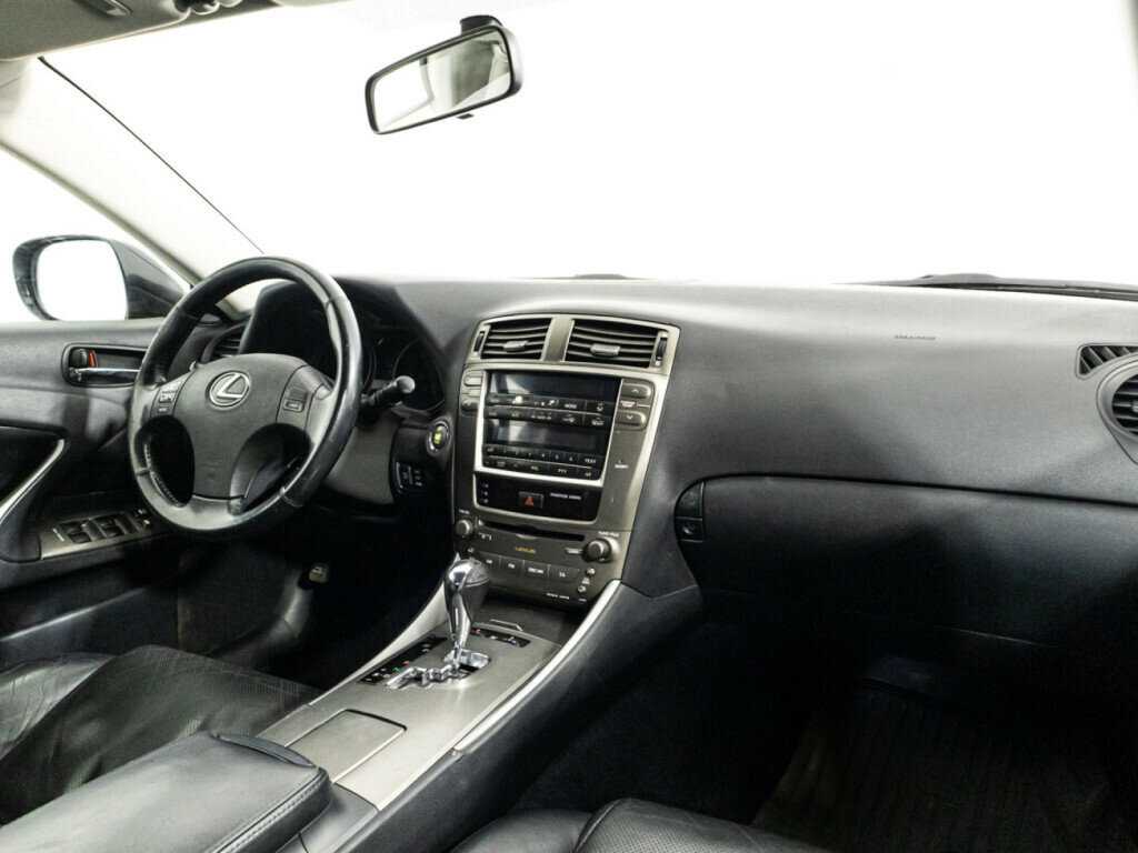Купить Lexus IS с пробегом. Фото: #8