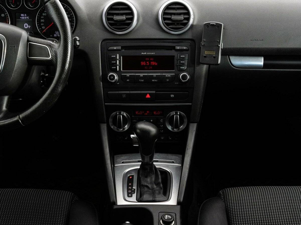 Купить Audi A3 с пробегом. Фото: #8