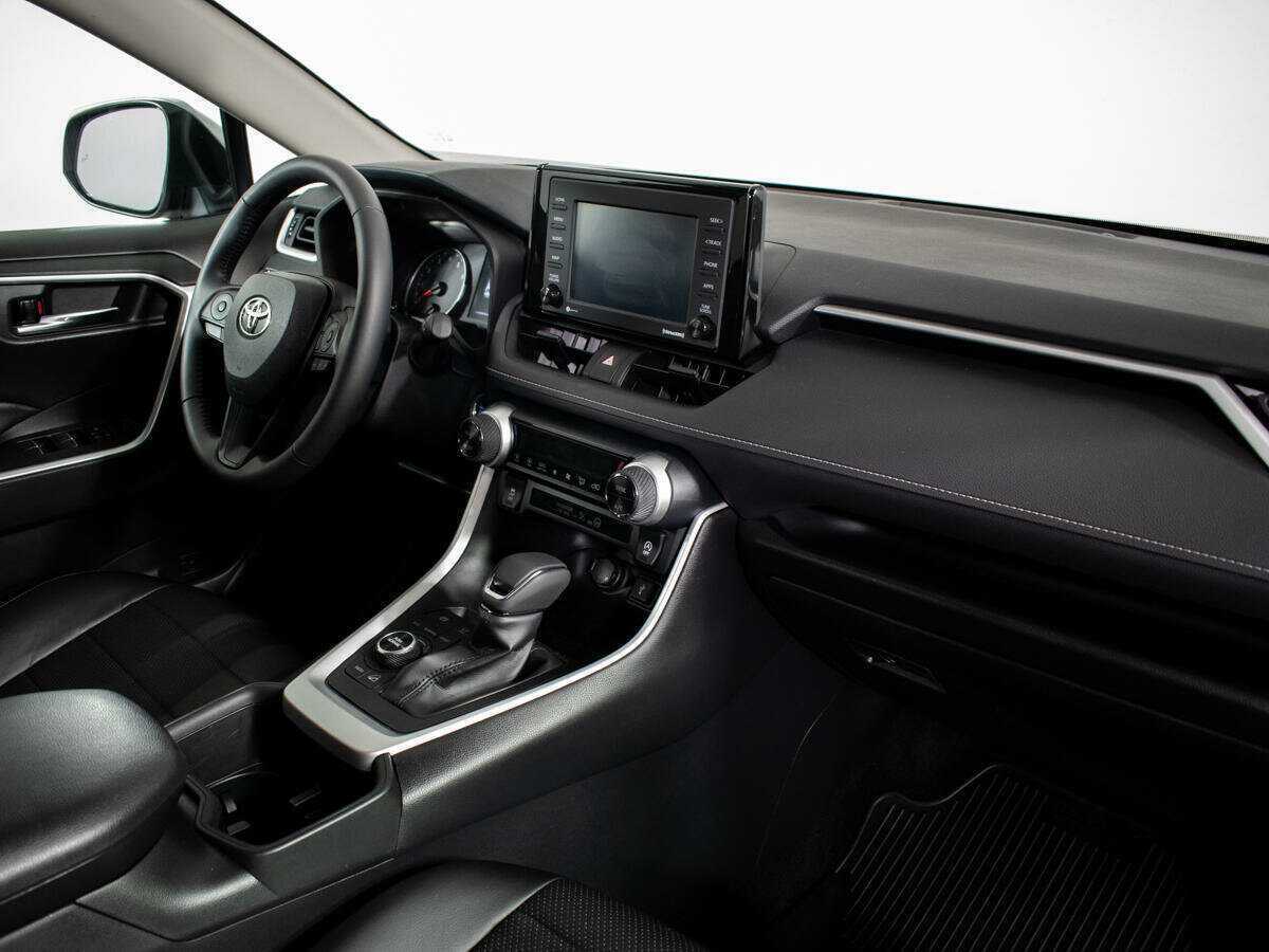 Купить Toyota RAV4 с пробегом. Фото: #6
