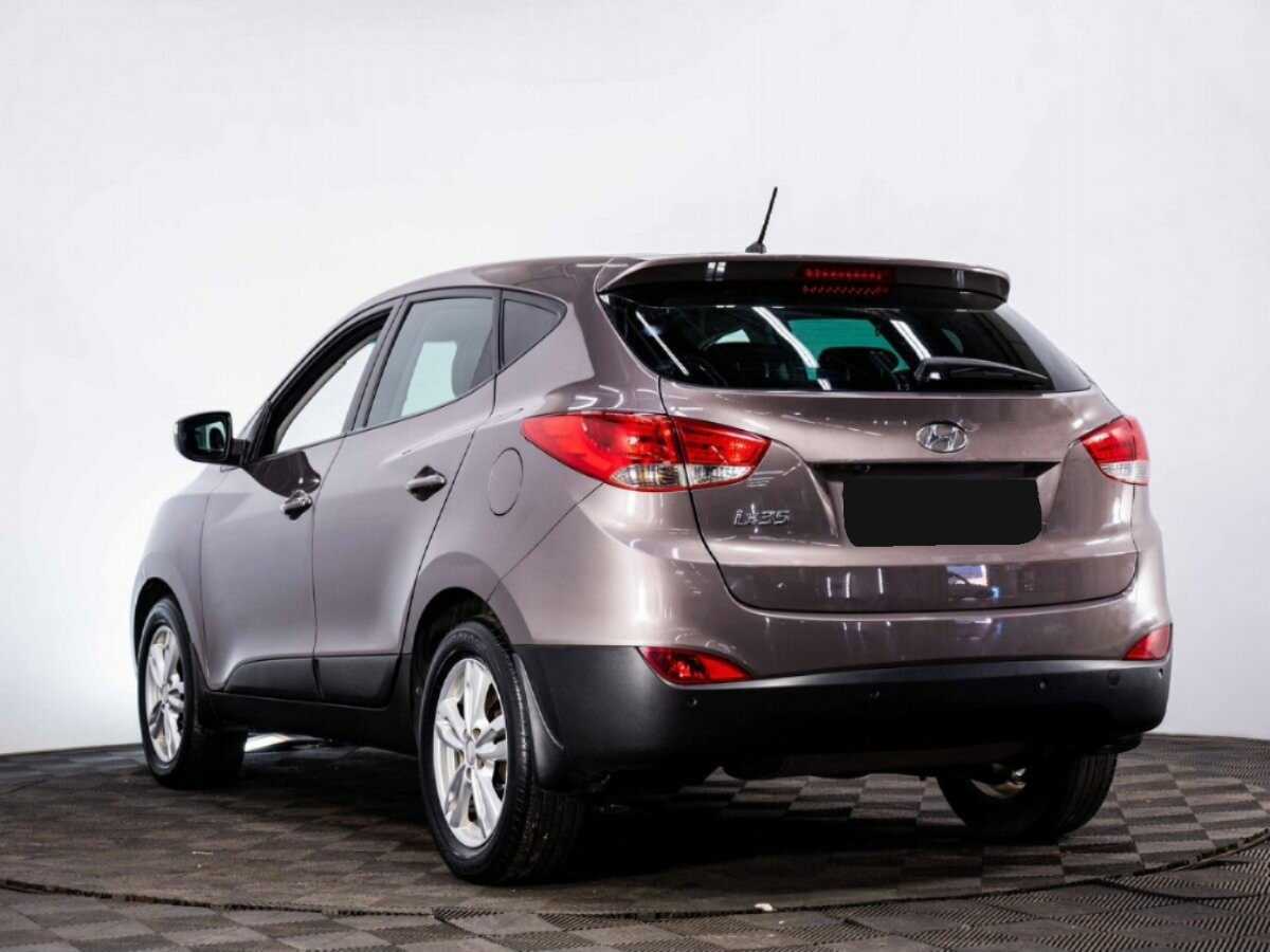 Купить Hyundai ix35 с пробегом. Фото: #3