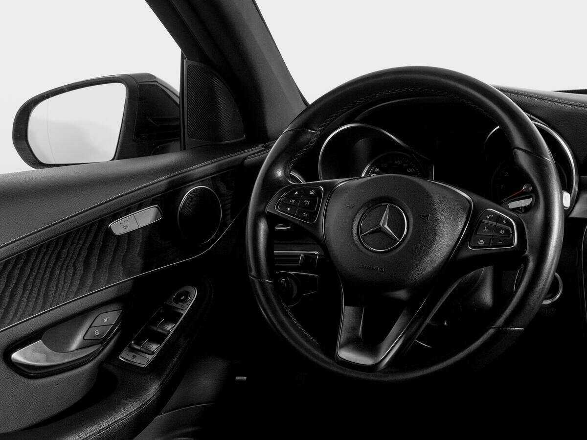 Купить Mercedes-Benz GLC с пробегом. Фото: #13