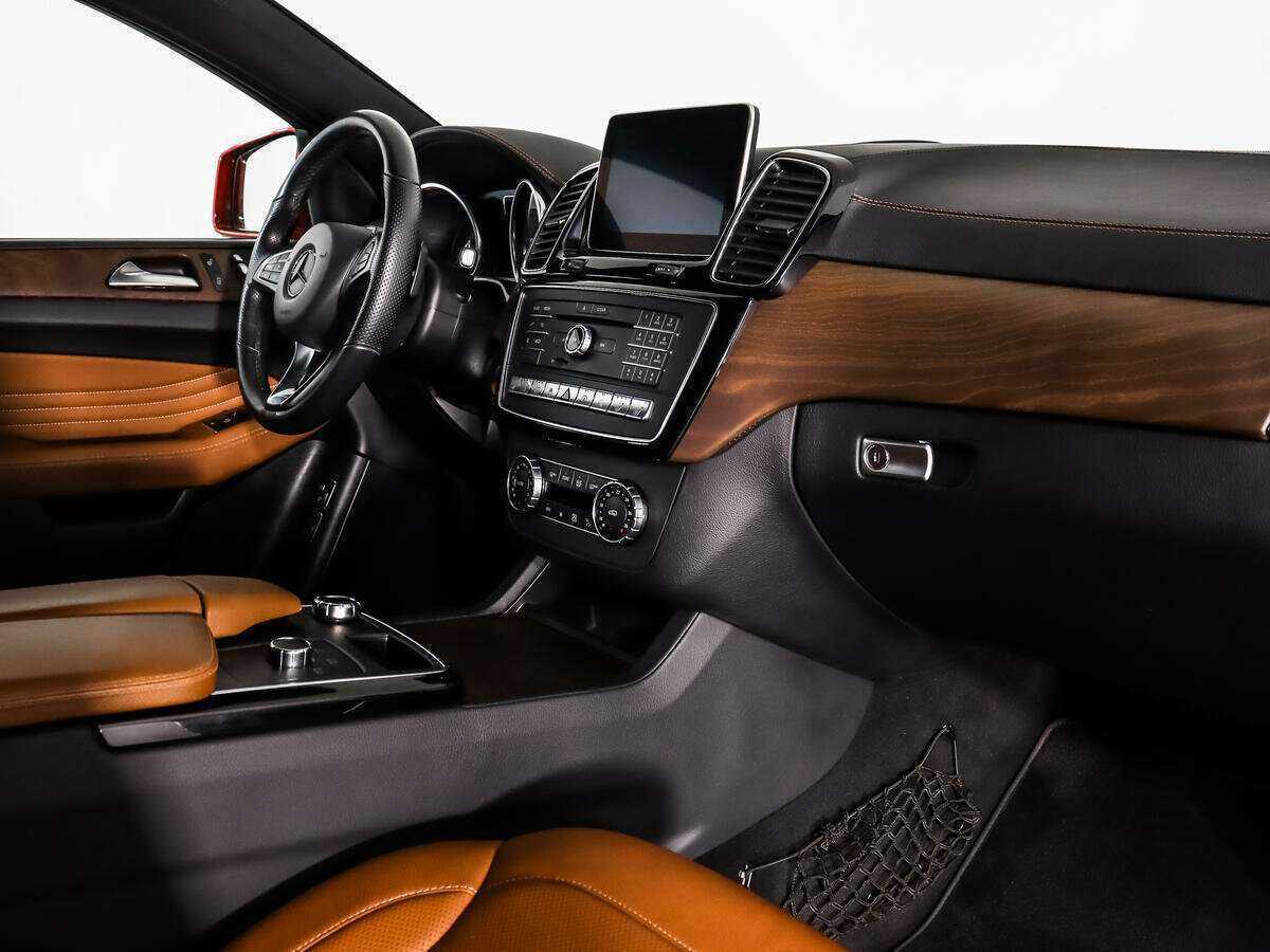Купить Mercedes-Benz GLE Coupe с пробегом. Фото: #13