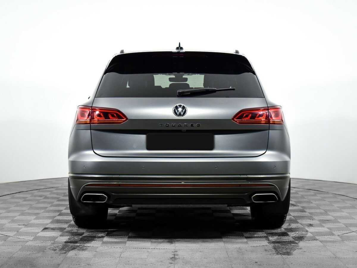 Купить Volkswagen Touareg с пробегом. Фото: #5