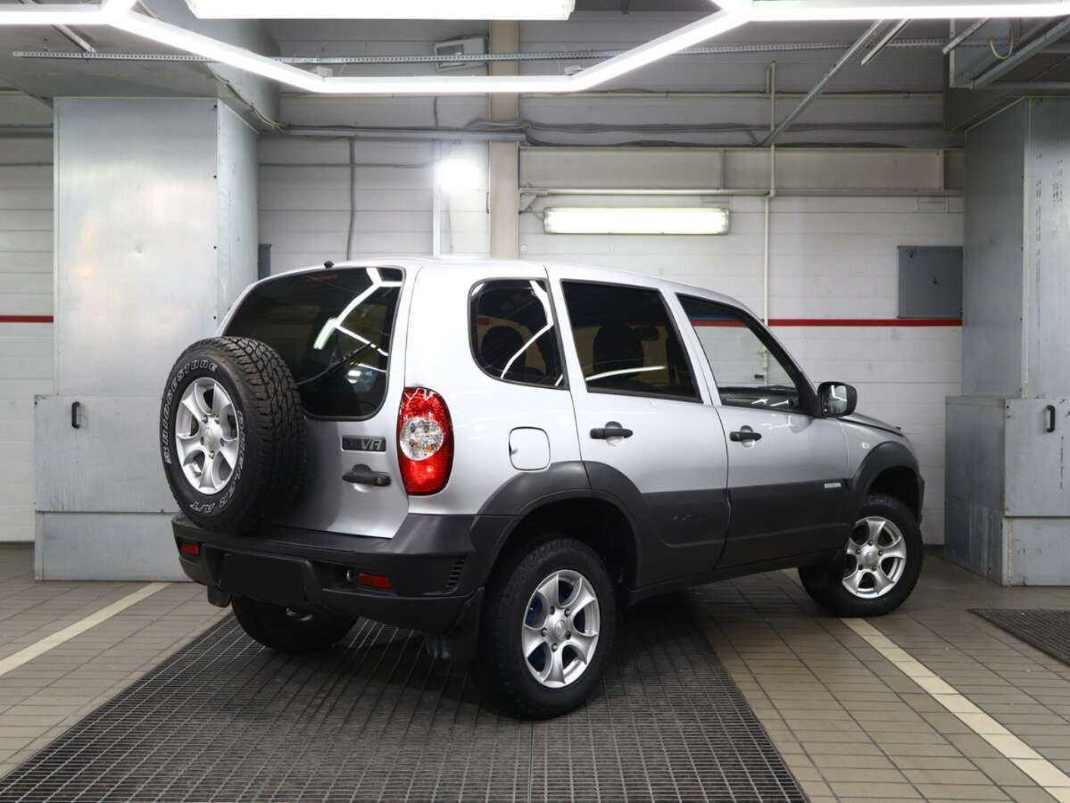 Купить Chevrolet Niva с пробегом. Фото: #1