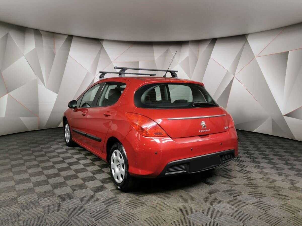 Купить Peugeot 308 с пробегом. Фото: #3