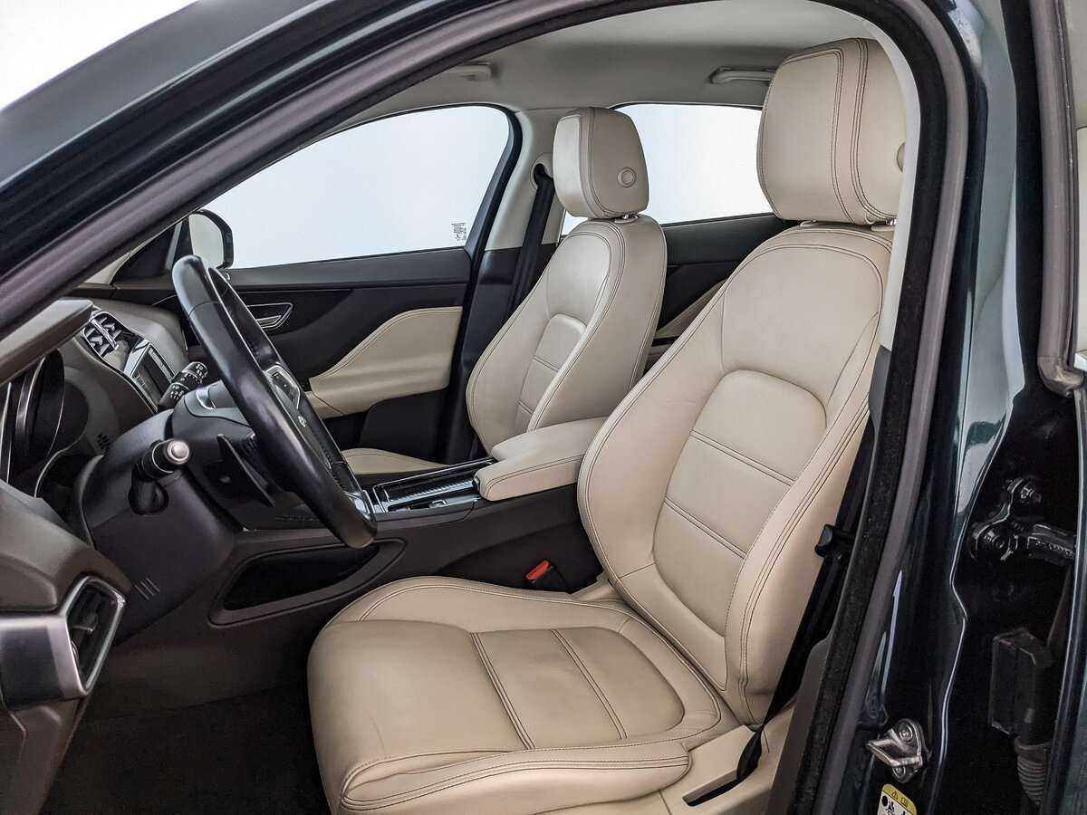 Купить Jaguar F-Pace с пробегом. Фото: #15