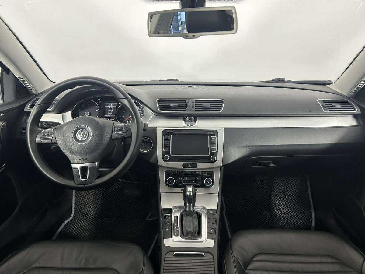 Купить Volkswagen Passat с пробегом. Фото: #6