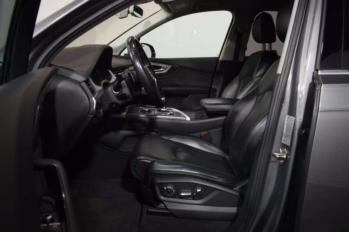 Купить Audi Q7 с пробегом. Фото: #11
