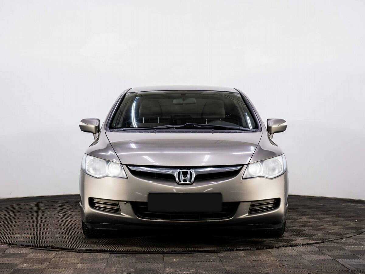 Купить Honda Civic с пробегом. Фото: #1