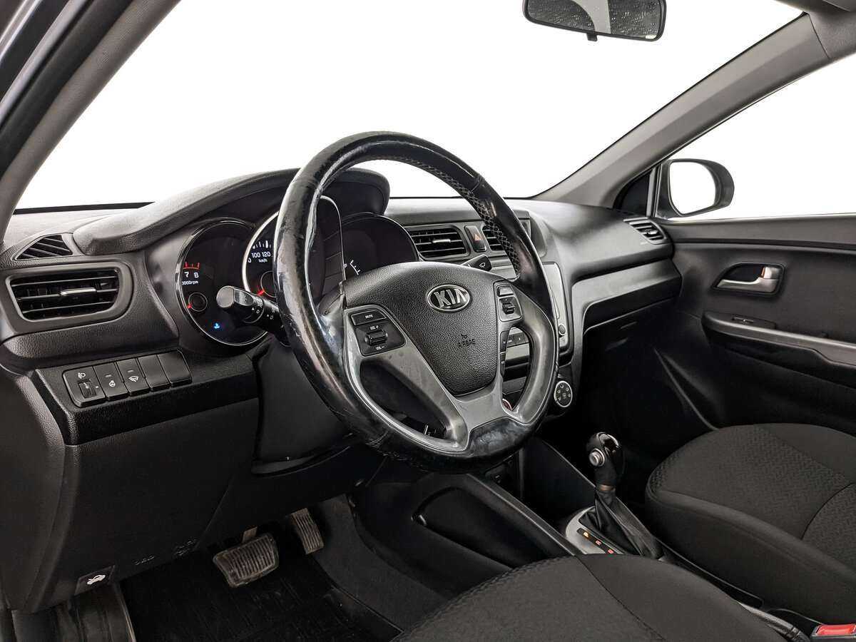 Купить Kia Rio с пробегом. Фото: #9