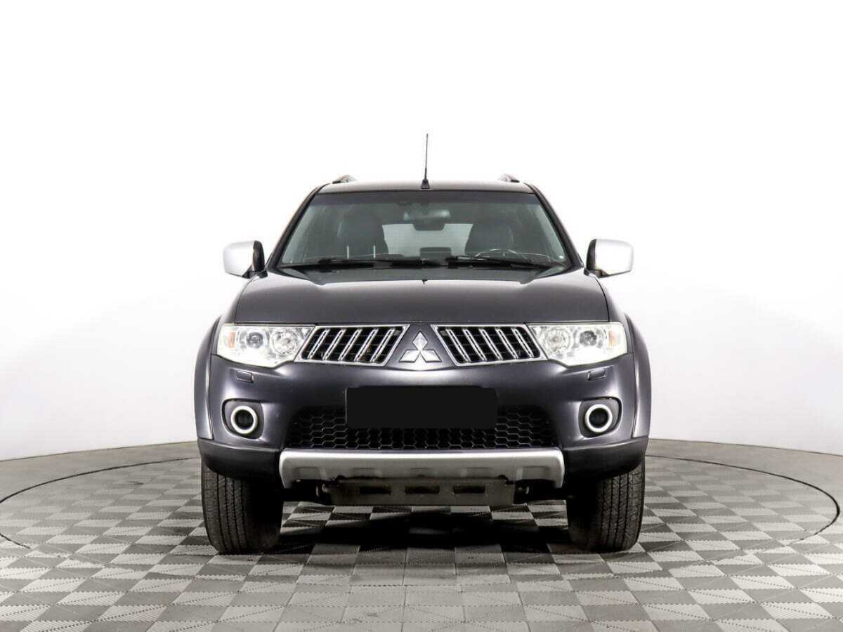 Купить Mitsubishi Pajero Sport с пробегом. Фото: #1