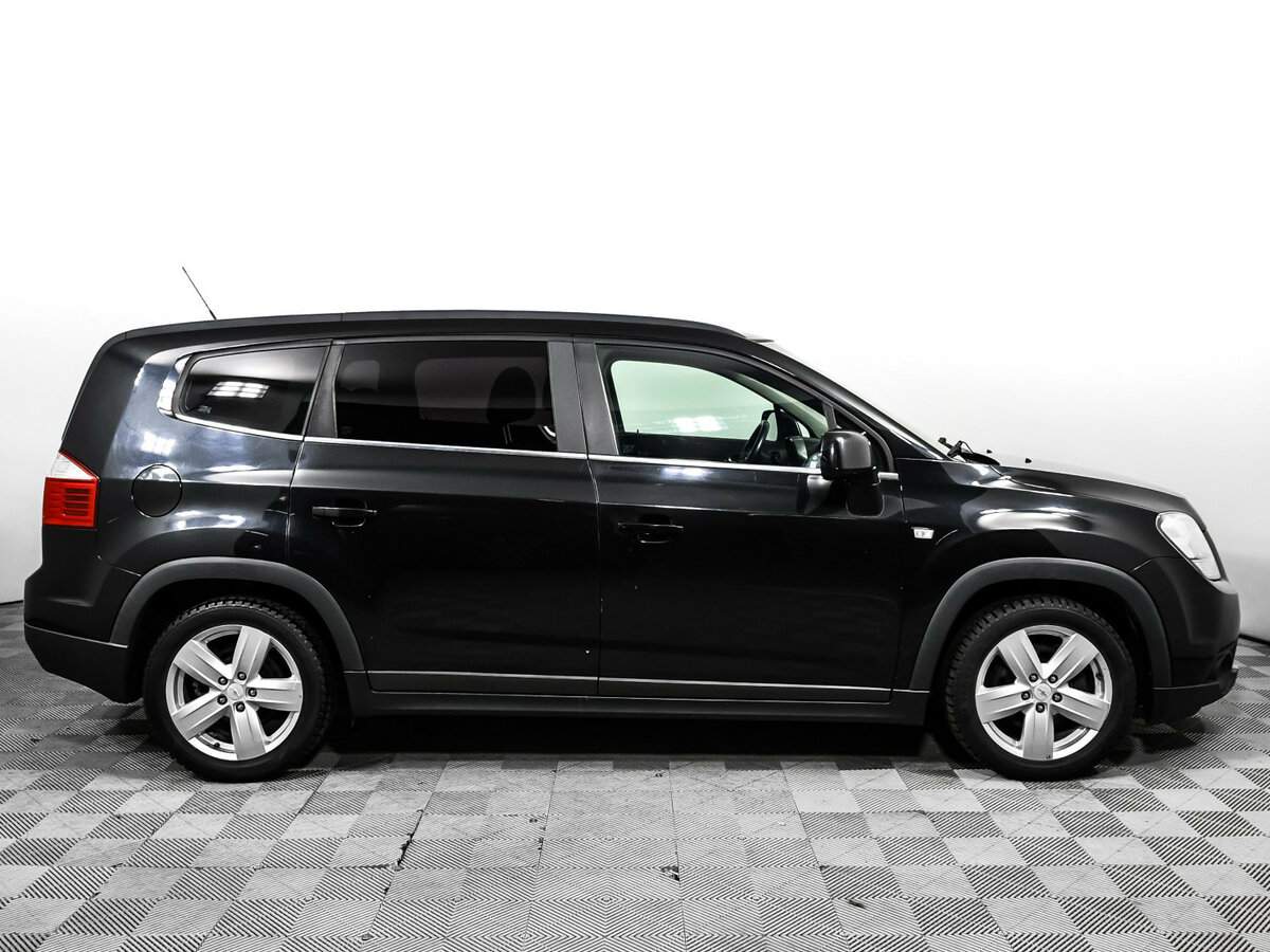 Купить Chevrolet Orlando с пробегом. Фото: #3