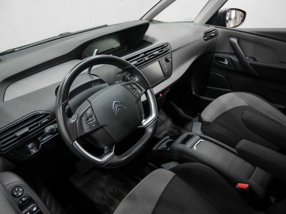 Купить Citroen C4 Picasso с пробегом. Фото: #12