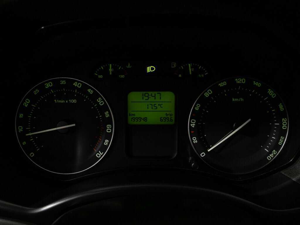 Купить Skoda Octavia с пробегом. Фото: #11