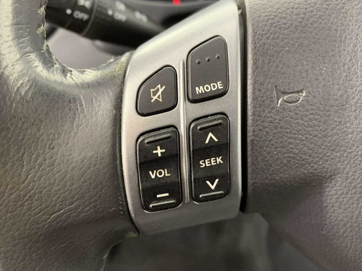 Купить Suzuki SX4 с пробегом. Фото: #17