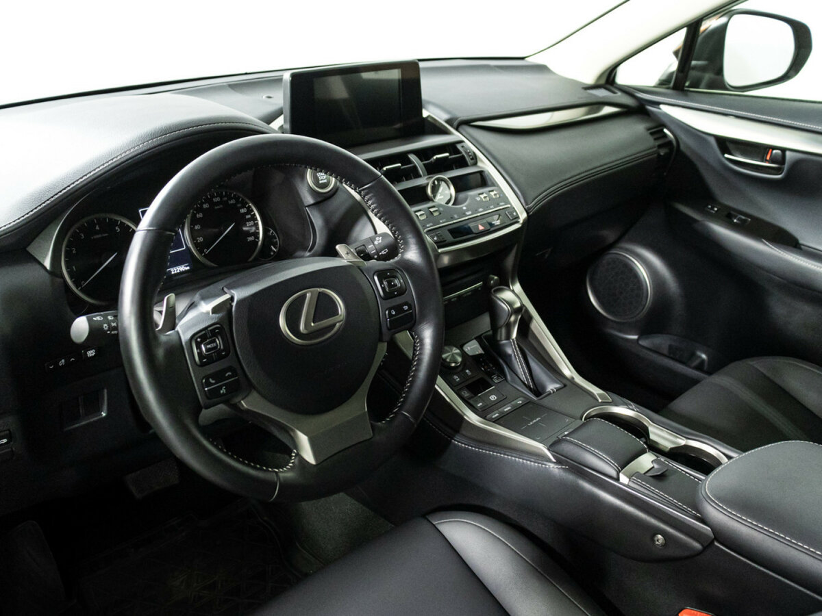 Купить Lexus NX с пробегом. Фото: #10